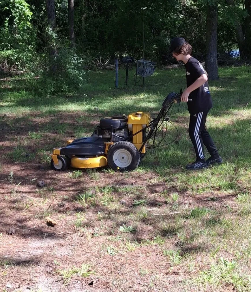 Property Cleanup & Seasonal Services